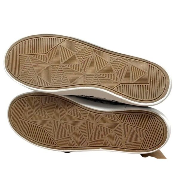 OTBT Women Hologram Snake Print High-Top Sneakers 6.5 NIB - Picture 4 of 6